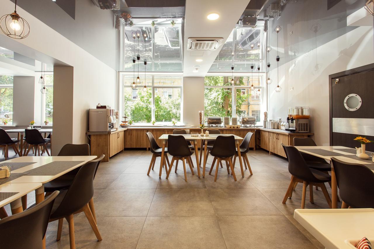 Old Town Trio Hostel Rooms Вильнюс Экстерьер фото