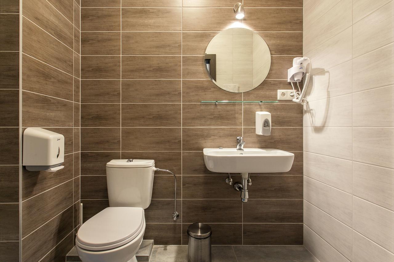 Old Town Trio Hostel Rooms Вильнюс Экстерьер фото